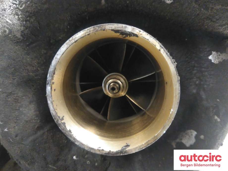 Turbo til BMW 5-Serie 2003-2010 (E60/E61) (E60/E61) (BMW|11 65 7 794 260|)