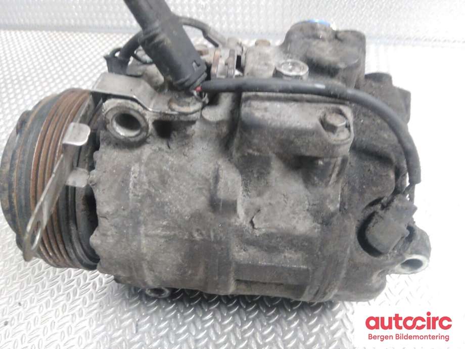 Diverse deler til BMW 5-Serie 2003-2010 (E60/E61) (E60/E61) (BMW|64 50 9 180 548|)