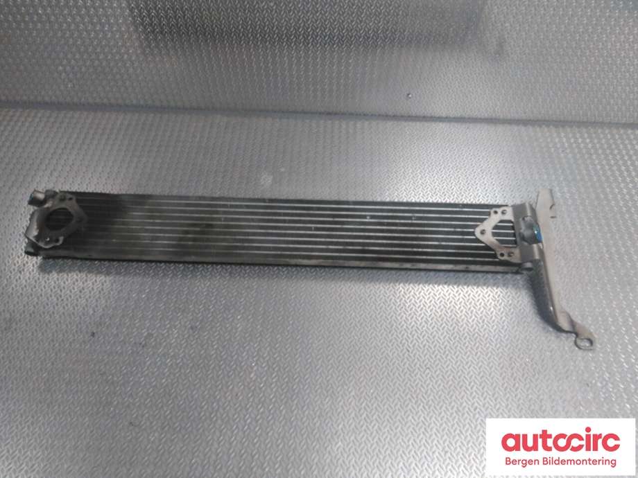 Oljekjøler til VW Amarok 2016-2022 (Type I, Fase 2) (VOLKSWAGEN|2H6 317 019|)