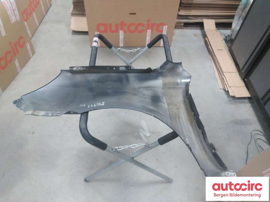 Skjerm høyre foran til Subaru Legacy 2009-2015  (SUBARU|57120AJ0209P|)
