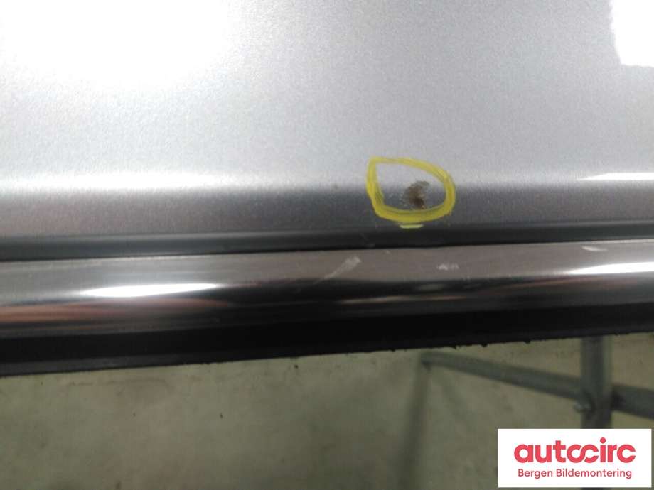 Dør høyre foran til Subaru Outback 2009-2014 (Type IV) (SUBARU|60009AJ0219P|)