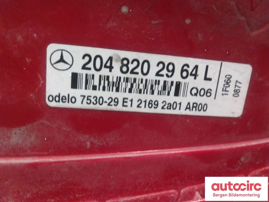 Baklykt venstre til Mercedes C-Klasse 2007-2011 (Fase 1) (W204) (W204) (MERCEDES|A 204 906 85 02|A 204 820 29 64|)
