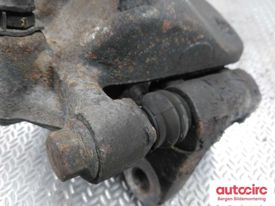 Bremsecaliper høyre foran til VW Amarok 2016-2022 (Type I, Fase 2)  (VOLKSWAGEN|2H6 615 124|)