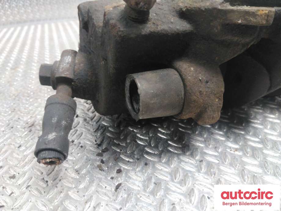 Bremsecaliper venstre foran til Škoda Yeti 2009-2013 (Fase 1)  (SKODA|1K0 615 123 D|)