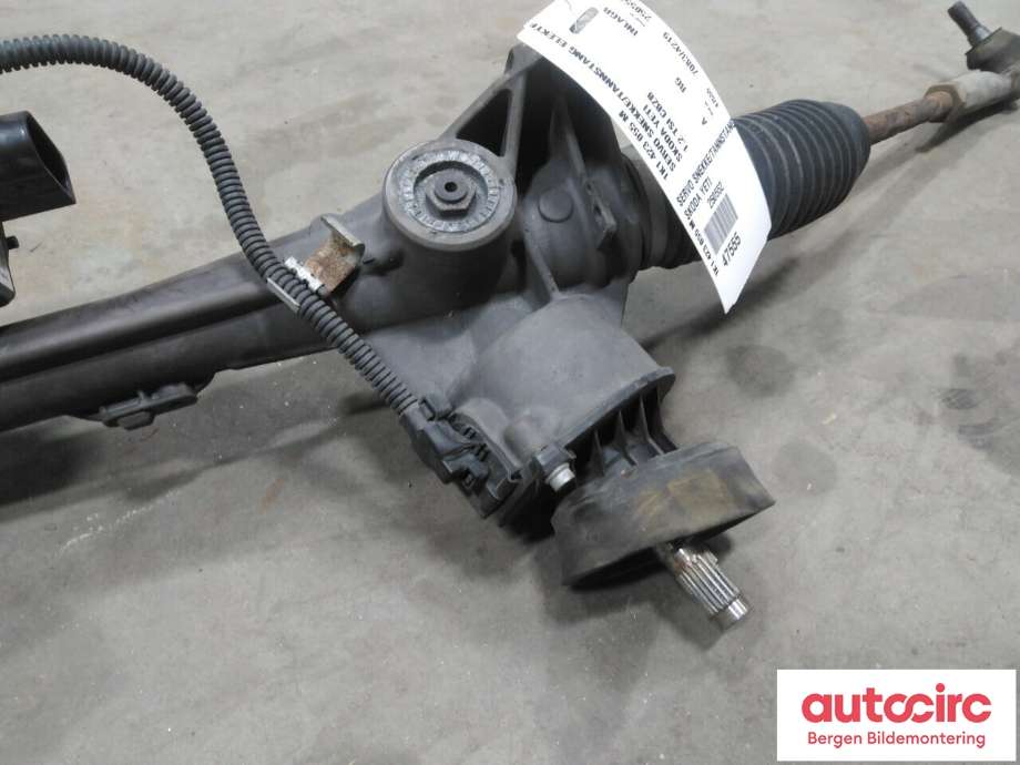 Tannstang elektrisk til Škoda Yeti 2009-2013 (Fase 1)  (SKODA|1K1 423 055 M|)