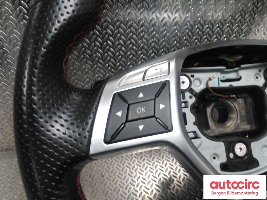 Ratt til Mercedes A-Klasse 2012-2018 (W176) (W176) (MERCEDES|A 172 460 83 03|)