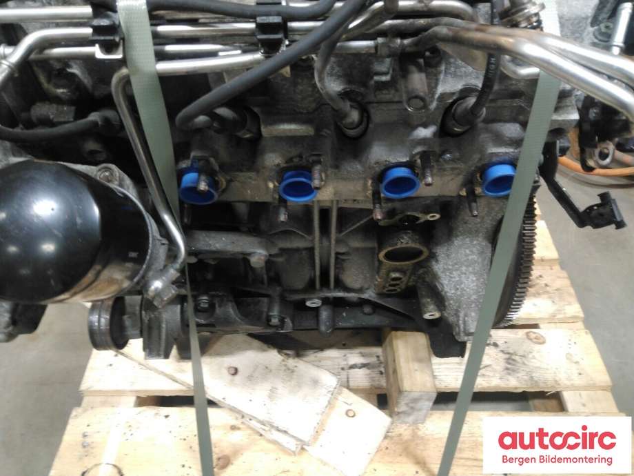 Motor bensin til Škoda Yeti 2009-2013 (Fase 1)  (SKODA|03F 100 091 A|)