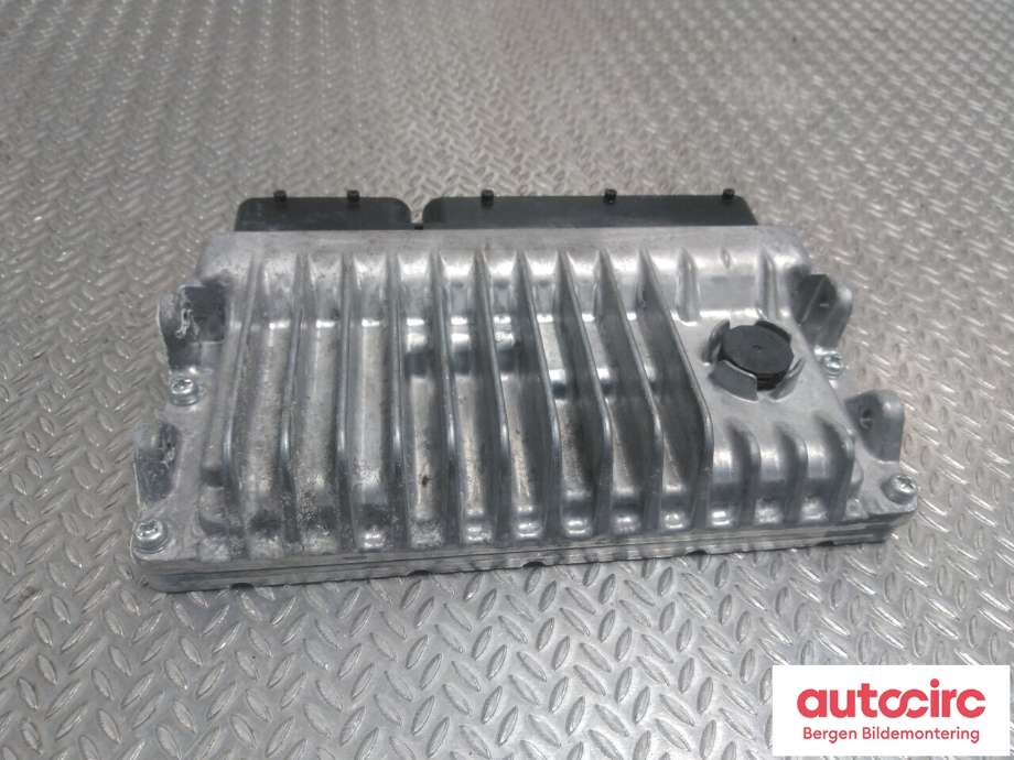 Styreenhet motor til Toyota Yaris 2014-2020 (Type III, Fase 2) (TOYOTA|896610U120|)