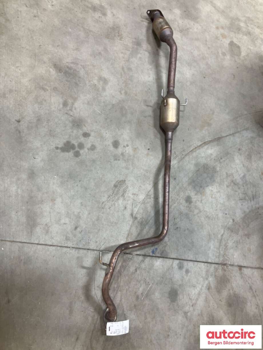 Eksosanlegg til Toyota Yaris 2014-2020 (Type III, Fase 2) (TOYOTA|174100M181|)