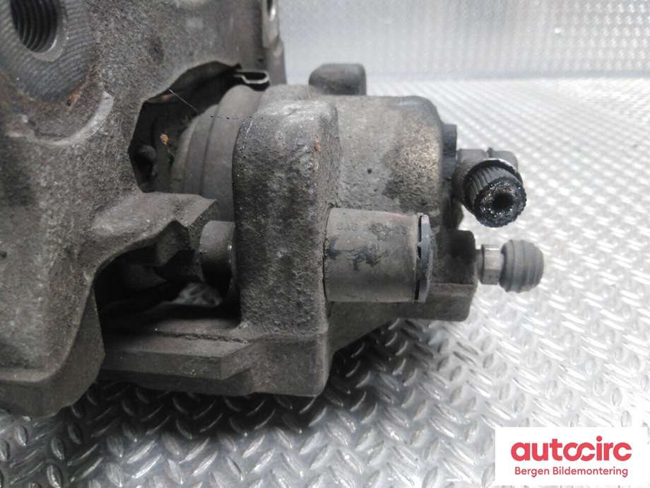 Bremsecaliper høyre foran til Toyota Yaris 2014-2020 (Type III, Fase 2)  (TOYOTA|477300D200|)