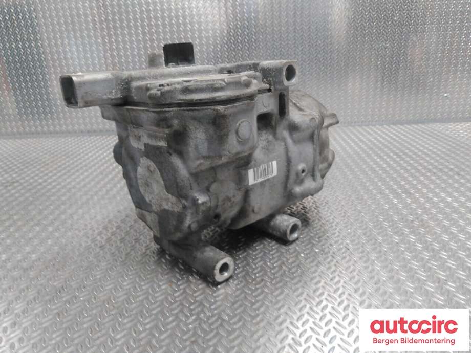 Aircondition kompressor til Toyota Yaris 2014-2020 (Type III, Fase 2)  (TOYOTA|8837015010|)