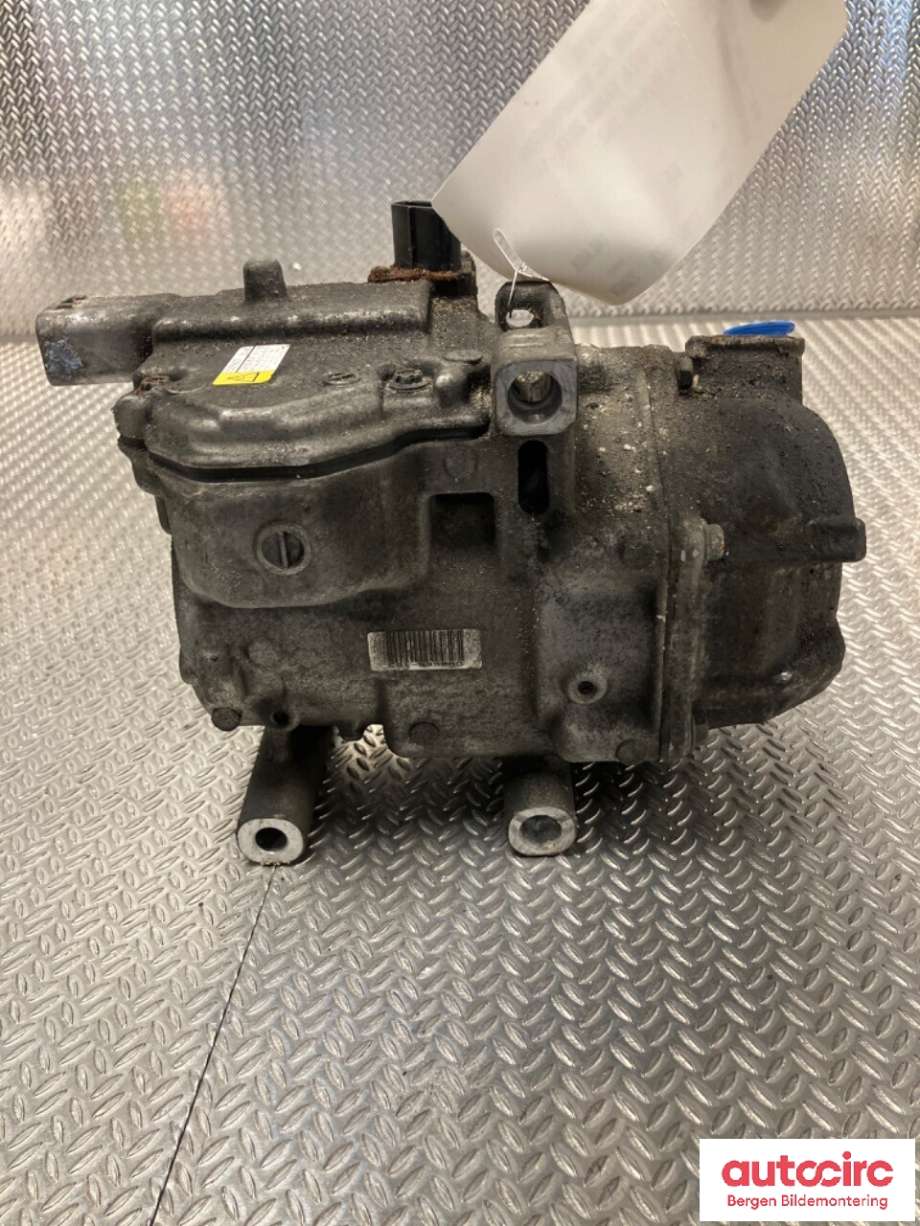 Aircondition kompressor til Toyota Yaris 2012-2014 (Type III, Fase 1) (TOYOTA|8837052010||0422000514)