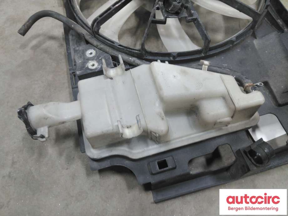 Kjølevifte til Toyota Yaris 2012-2014 (Type III, Fase 1)  (TOYOTA|163610M100|)