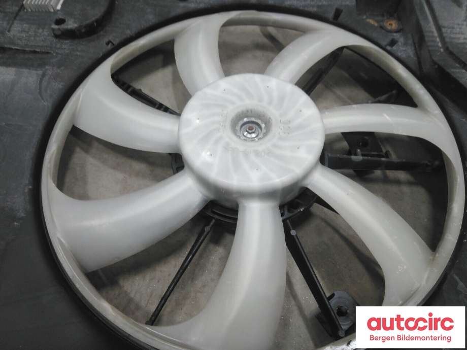 Kjølevifte til Toyota Yaris 2012-2014 (Type III, Fase 1)  (TOYOTA|163610M100|)
