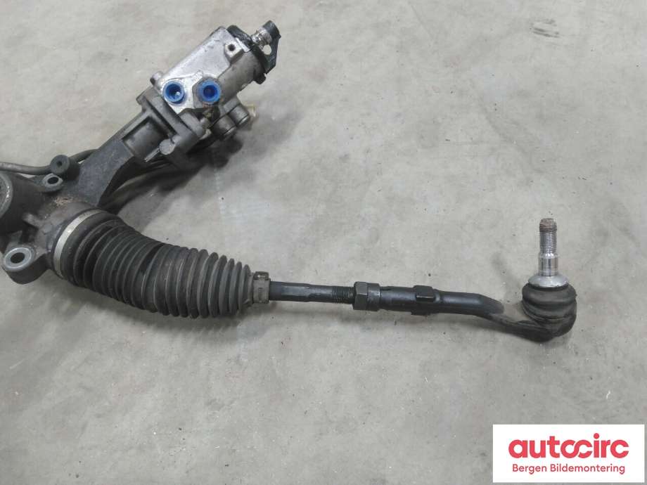 Tannstang til BMW 5-Serie 2003-2010 (E60/E61) (E60/E61) (BMW|32 10 2 475 180|)
