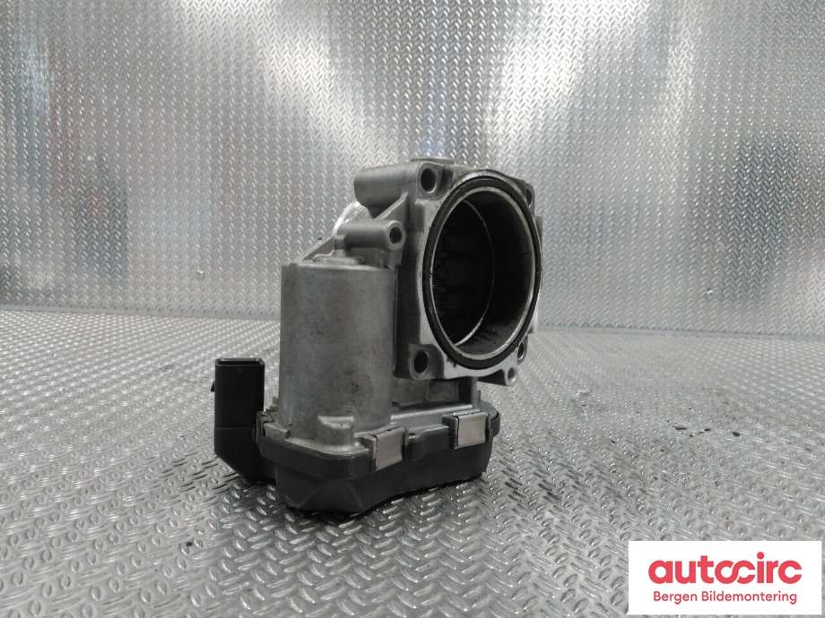 Spjeldhus til BMW 5-Serie 2003-2010 (E60/E61) (E60/E61) (BMW|13 54 7 561 066|)