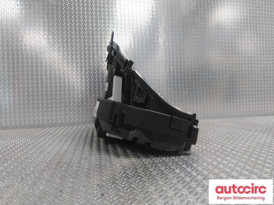 Instrumentpanel til Mercedes E-Klasse, Coupe/Cab 2009-2013 (Fase 1) (C207) (C207) (MERCEDES||A 212 900 30 10)