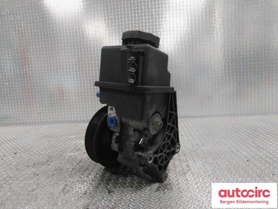 Servo pumpe mekanisk til Mercedes E-Klasse, Coupe/Cab 2009-2013 (Fase 1) (C207) (C207) (MERCEDES|A 006 466 15 01|)