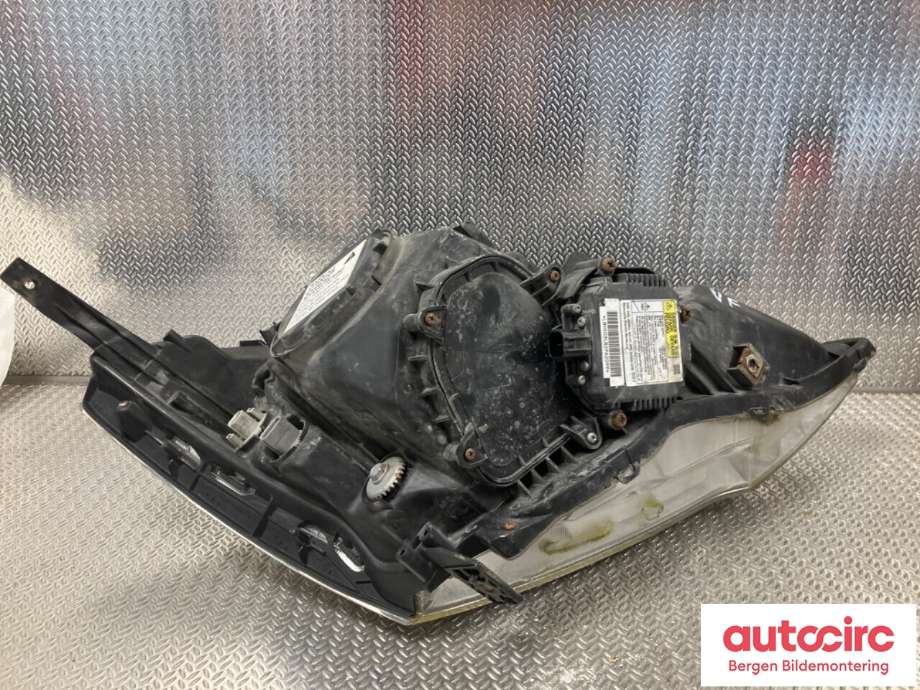 Frontlykt venstre halogen til Honda CR-V 2007-2012 (Type III)  (HONDA|33151-SWW-G21|)