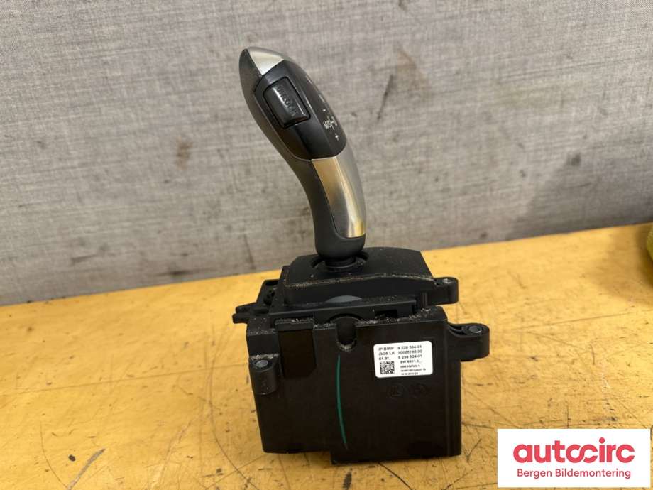 Girstang/girvelger automat til BMW 5-Serie 2010-2017 (F10/F11) (F10/F11) (BMW|61 31 7 950 390|)