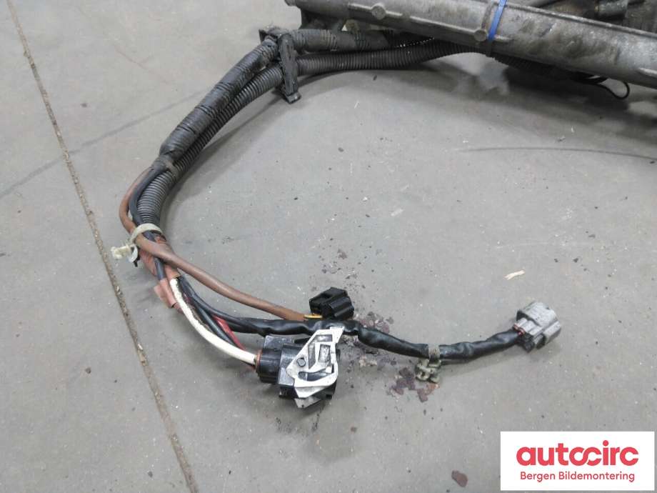 Tannstang elektrisk til Subaru Legacy 2009-2015 (SUBARU|34110AJ152|)