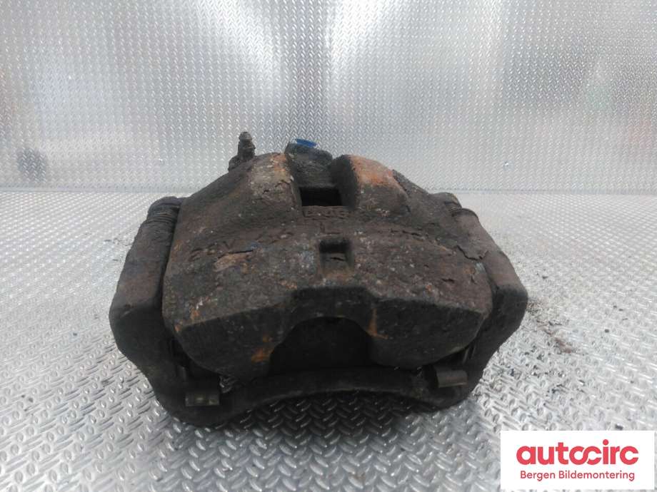 Bremsecaliper venstre foran til Toyota Hiace 2001-2006 (Fase 2)  (TOYOTA|4775026132|)
