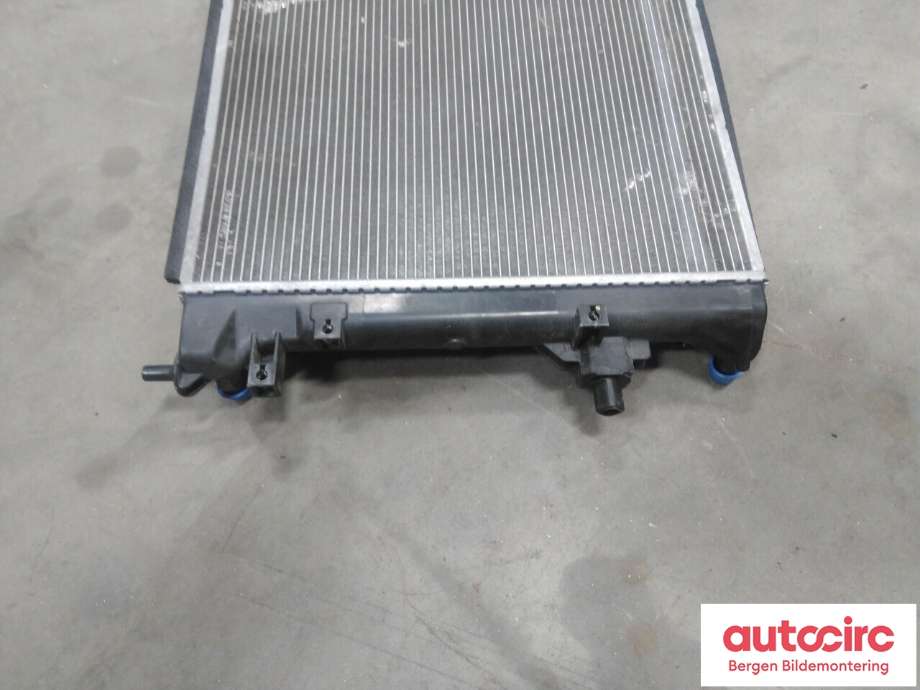 Radiator (automat gir) til Hyundai Kona 2017-2021 (Type I, Fase 1)  (HYUNDAI|25310K 4010|)