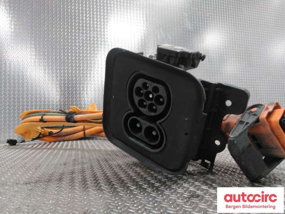 Diverse deler til BMW i3 2013-2022  (BMW|61 12 5 A47 889|)