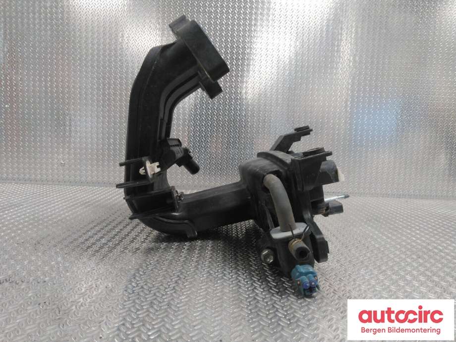 Manifold innsug til Toyota iQ 2009-2014  (TOYOTA|1712040030|)