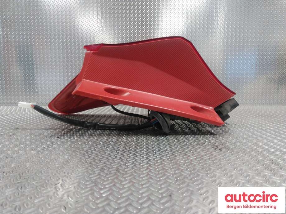 Baklykt høyre til Toyota Auris 2013-2015 (Type II, Fase 1)  (TOYOTA|8155102740|)