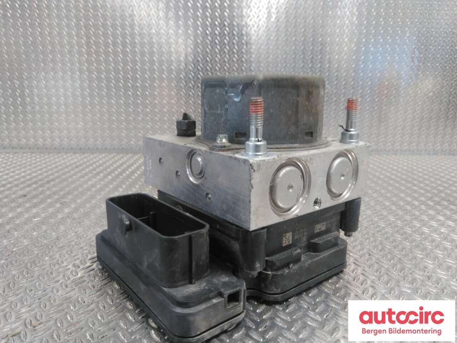 ABS sentral til Toyota Auris 2013-2015 (Type II, Fase 1)  (TOYOTA|4405002670|)