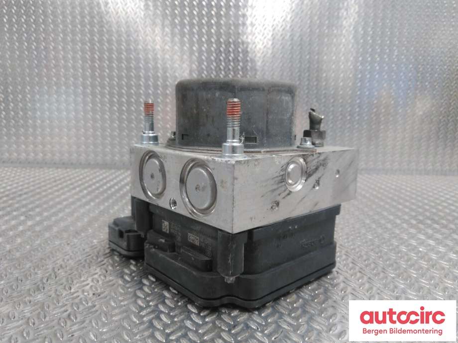 ABS sentral til Toyota Auris 2013-2015 (Type II, Fase 1)  (TOYOTA|4405002670|)