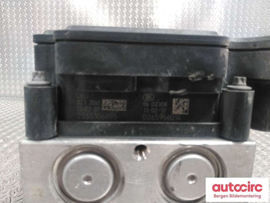 ABS sentral til Toyota Auris 2013-2015 (Type II, Fase 1)  (TOYOTA|4405002670|)