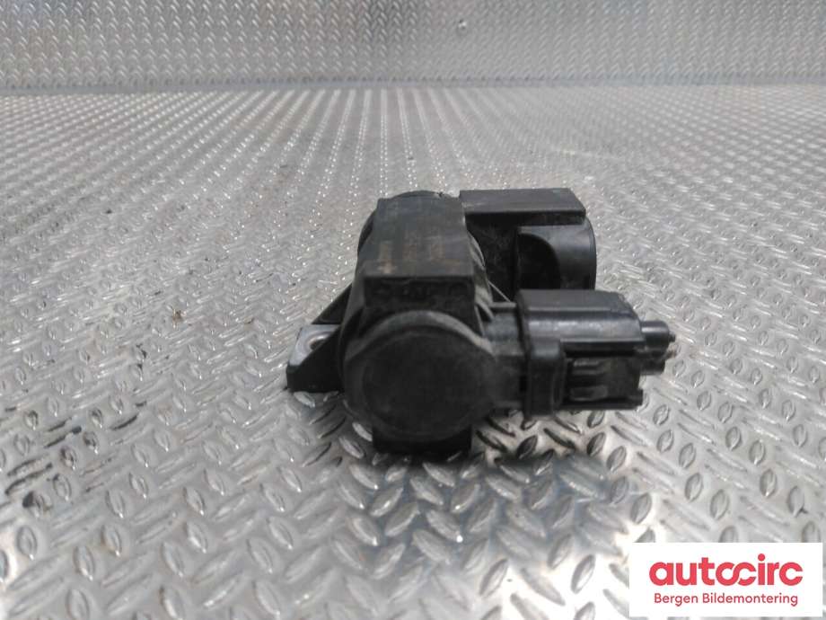Vakuumventil til Toyota Avensis 2009-2015 (Type III, Fase 1)  (TOYOTA|258190R012|)