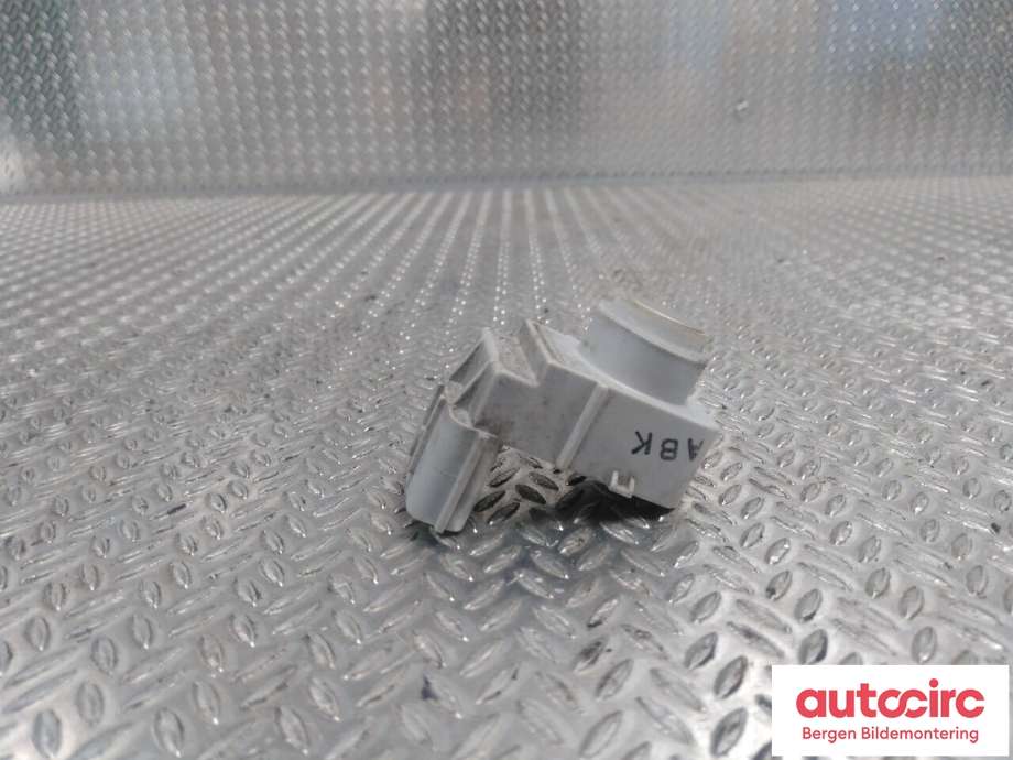 Parkeringssensor foran til Hyundai Ix20 2010-2017  (HYUNDAI|95720 1K000|)