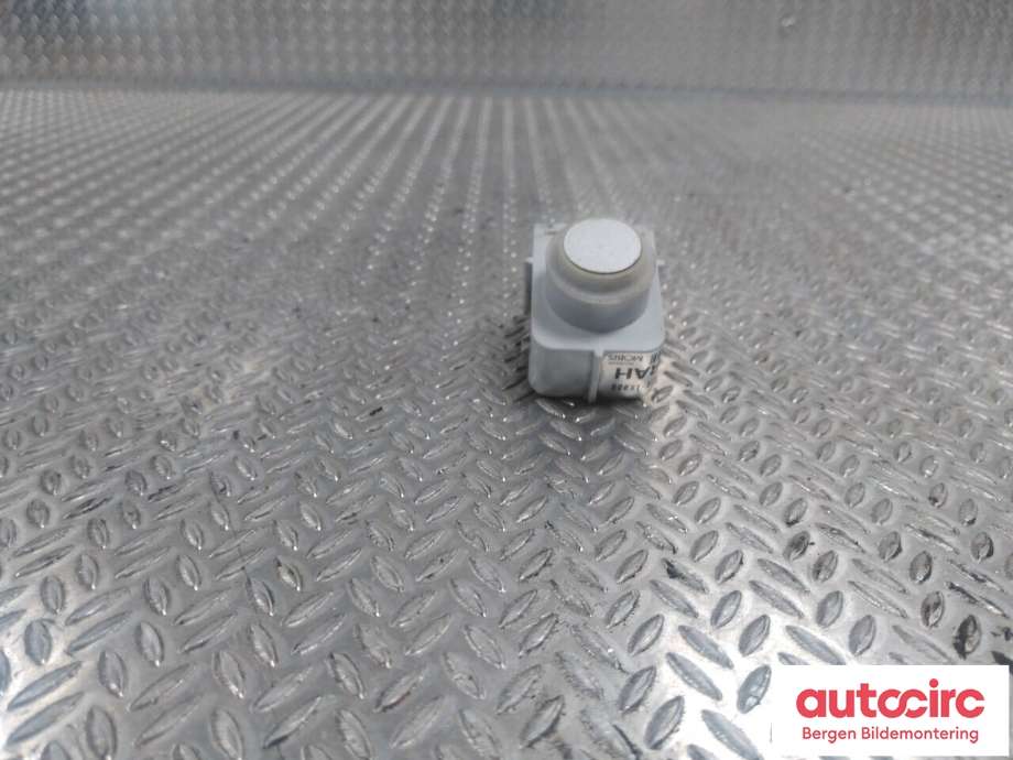 Parkeringssensor foran til Hyundai Ix20 2010-2017  (HYUNDAI|95720 1K000|)