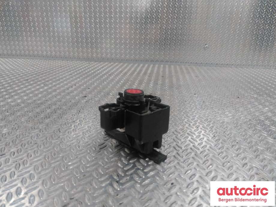 Parkeringssensor foran til Lexus CT 2010-2020 (LEXUS|8934133200D2|)