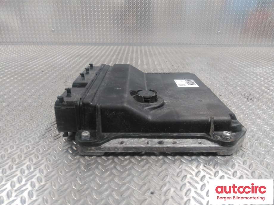 Styreenhet motor til Lexus CT 2010-2020  (LEXUS|8966176130|)