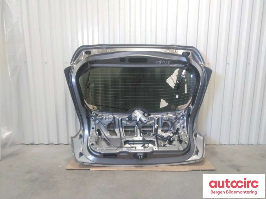 Bakluke combi til Nissan Juke 2010-2014 (Fase 1)  (NISSAN|K01001KAAD|)