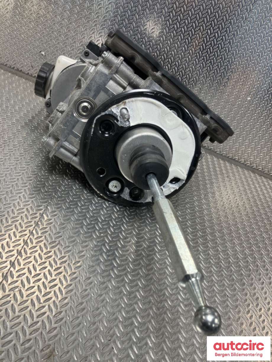 Bremsekraft-regulator bak til VW e-Golf 2014-2017 (Fase 1)  (VOLKSWAGEN|5QE 614 105 AT|)