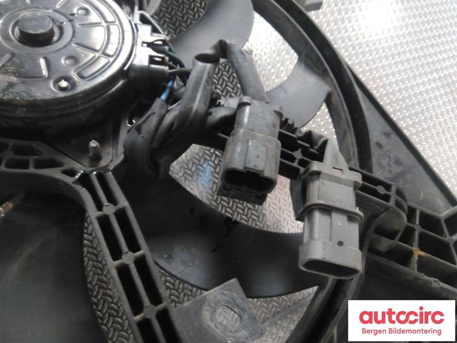 Kjølevifte til Nissan Juke 2010-2014 (Fase 1)  (NISSAN|214811FE1A|)