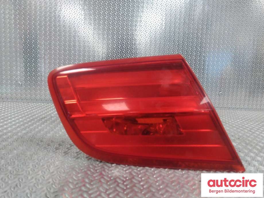 Baklykt venstre indre til BMW 3-Serie 2005-2011 (E90/E91/E92/E93) (E90/E91/E92/E93) (BMW|63 21 7 252 779|)
