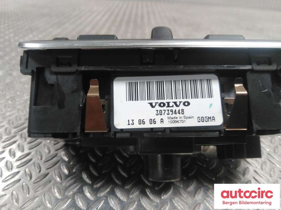 Bryter lys til Volvo V70 2014-2016 (Type III, Fase 2)  (VOLVO|31443839|)