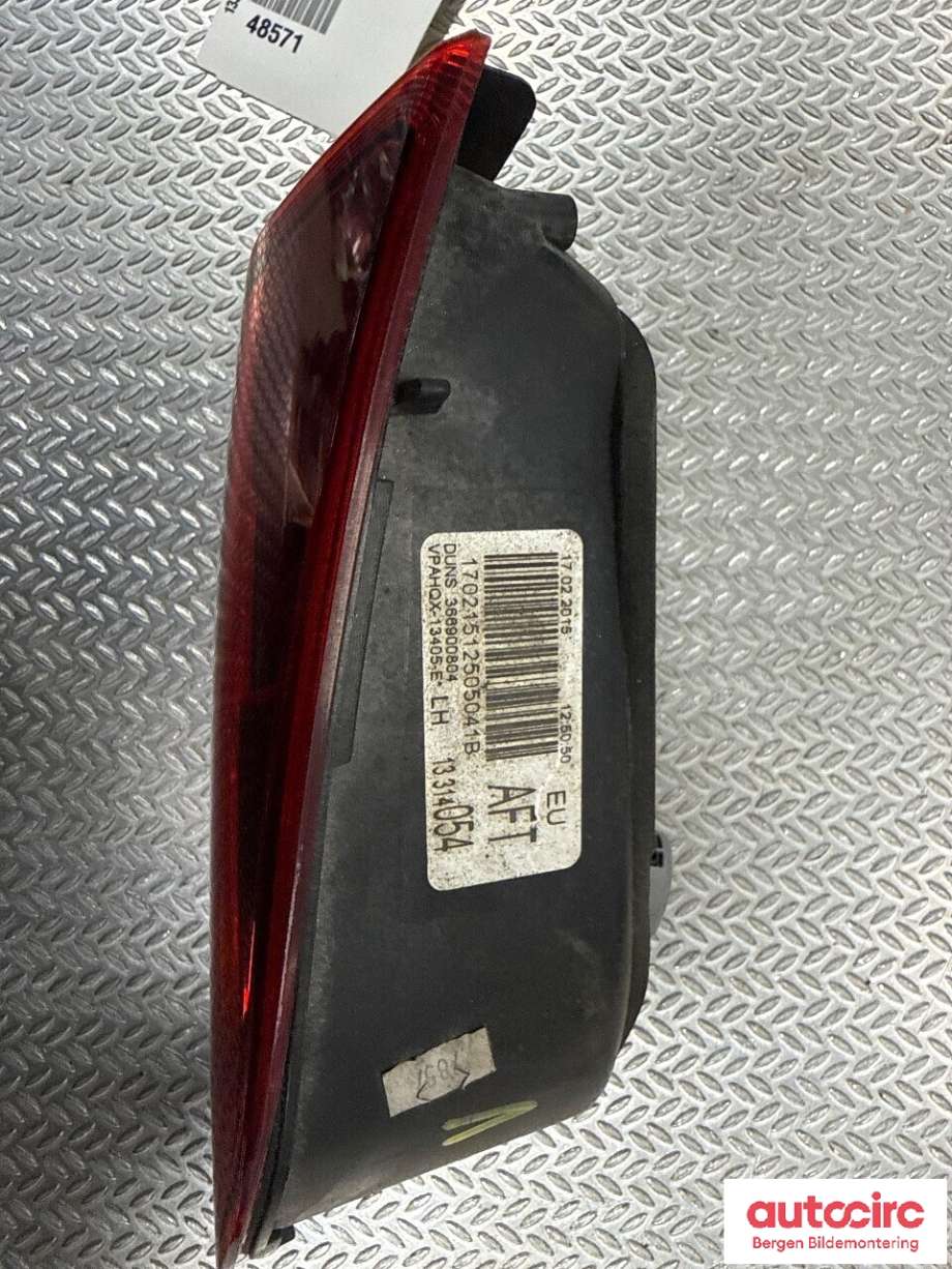 Baklykt venstre indre til Opel Astra J 2010-2015 (OPEL|13314054|)