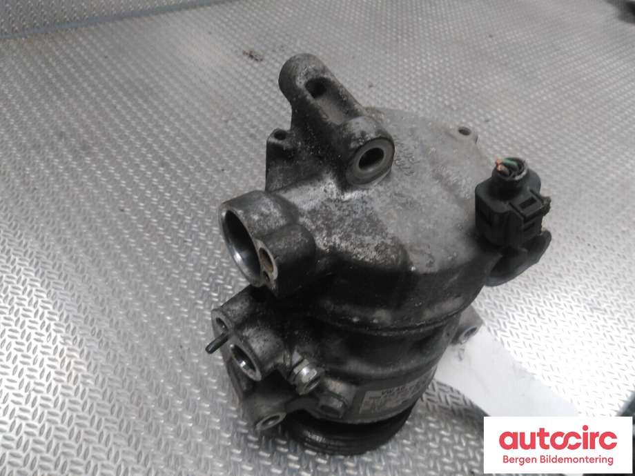 Aircondition kompressor til VW Caddy 2015-2020 (Type III, Fase 3) (VOLKSWAGEN|5Q0 820 803 F|5Q0 820 803 K|)