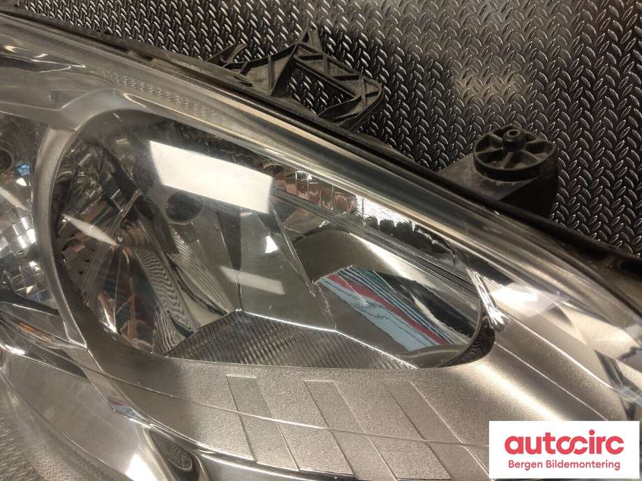 Frontlykt høyre halogen til Citroën Berlingo 2015-2019 (Type II, Fase 2)  (CITROEN|6206 K6|)