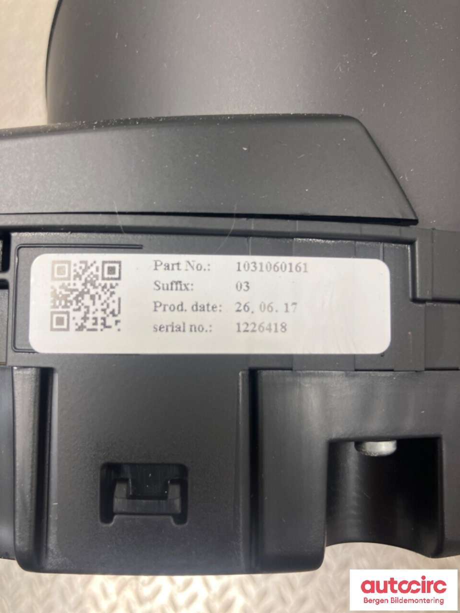 Speedometer til Mercedes GLE 2015-2018 (Fase 2) (W166) (W166) (MERCEDES|A 166 900 13 22|A 166 900 59 21|)