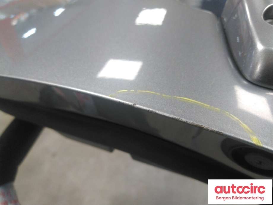 Dør venstre foran til Suzuki SX4 S-CROSS 2013-->> (Type II)  (SUZUKI|68002-61M01-000|)