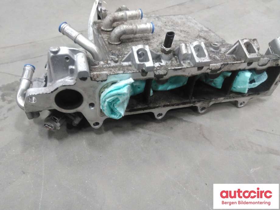 Diverse deler til VW Caddy 2015-2020 (Type III, Fase 3)  (VOLKSWAGEN|04L 131 501 R|)