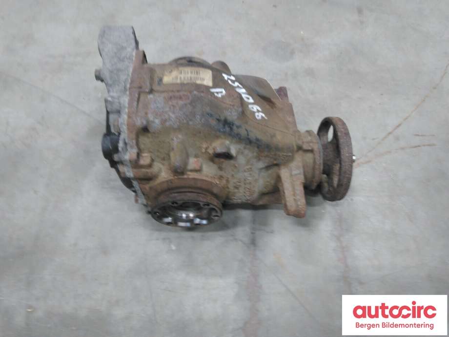 Kardang klokke bak til BMW 1-Serie 2004-2011 (E81/E82/E87/E88) (E81/E82/E87/E88) (BMW|33 10 7 591 021|)